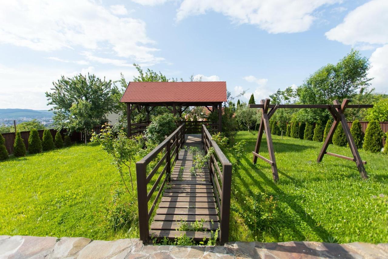 Pensiunea Full Târgu-Mureş Exterior foto